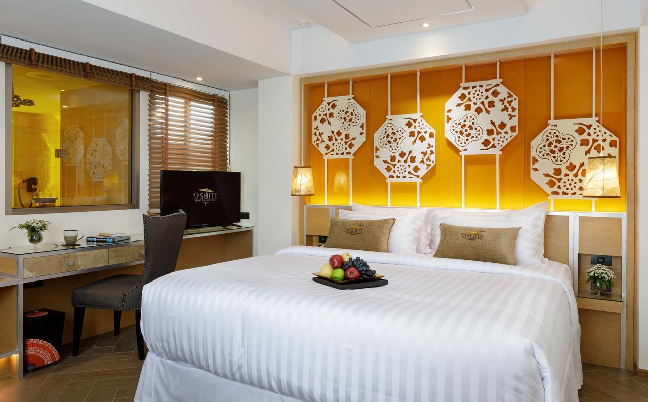 9 Suite Luxury Boutique Hotel Chiang Mai Exteriör bild