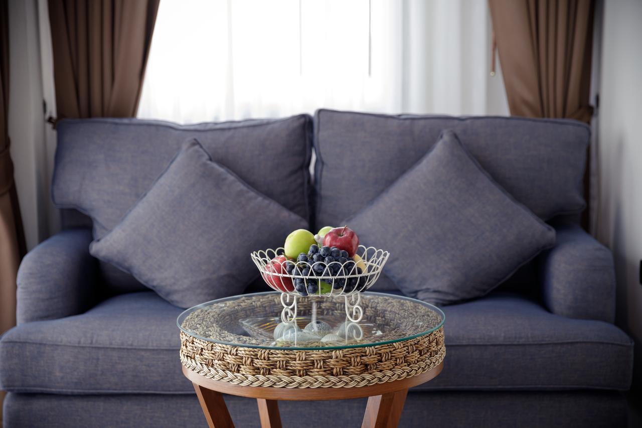 9 Suite Luxury Boutique Hotel Chiang Mai Exteriör bild