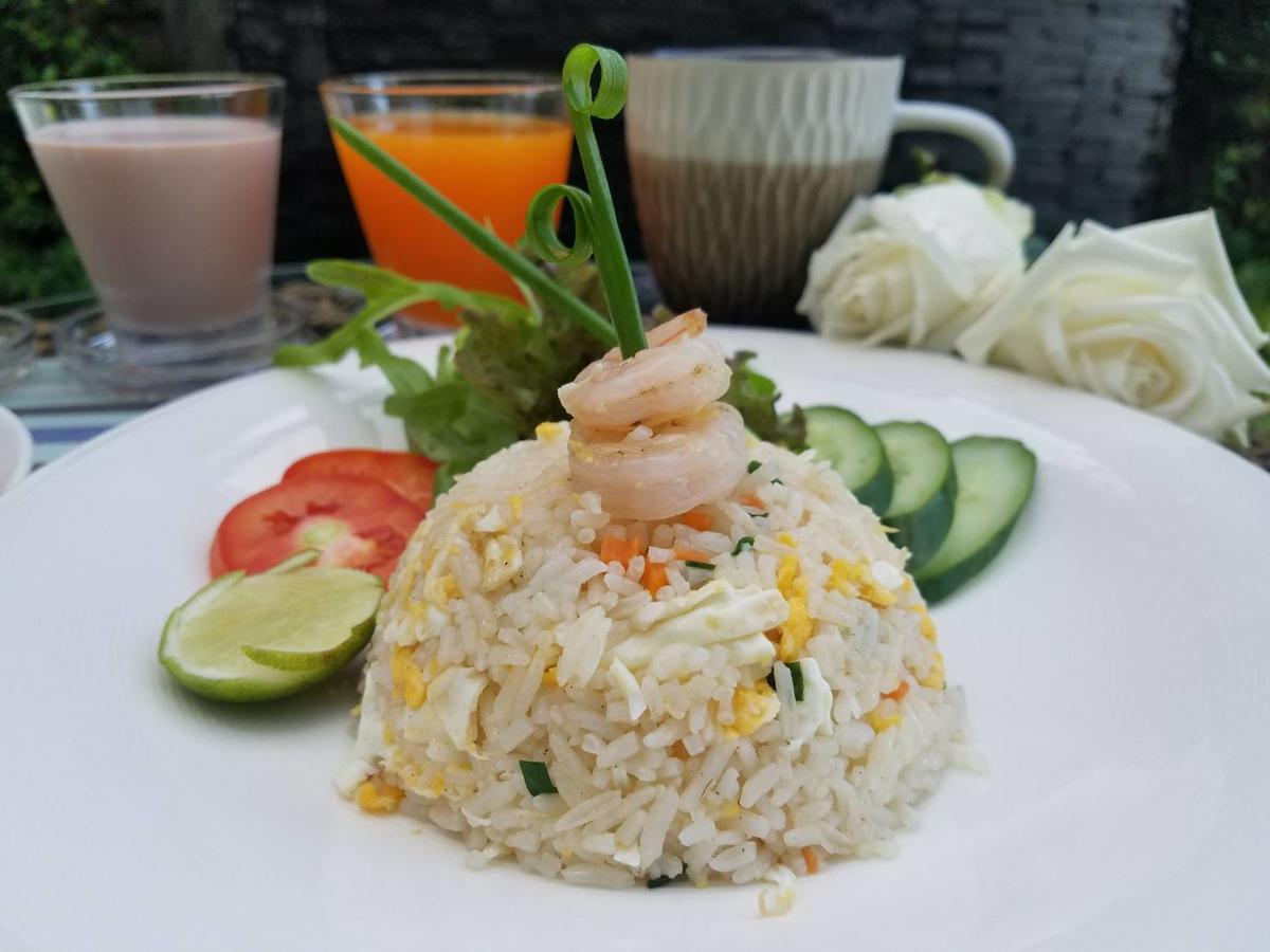 9 Suite Luxury Boutique Hotel Chiang Mai Exteriör bild